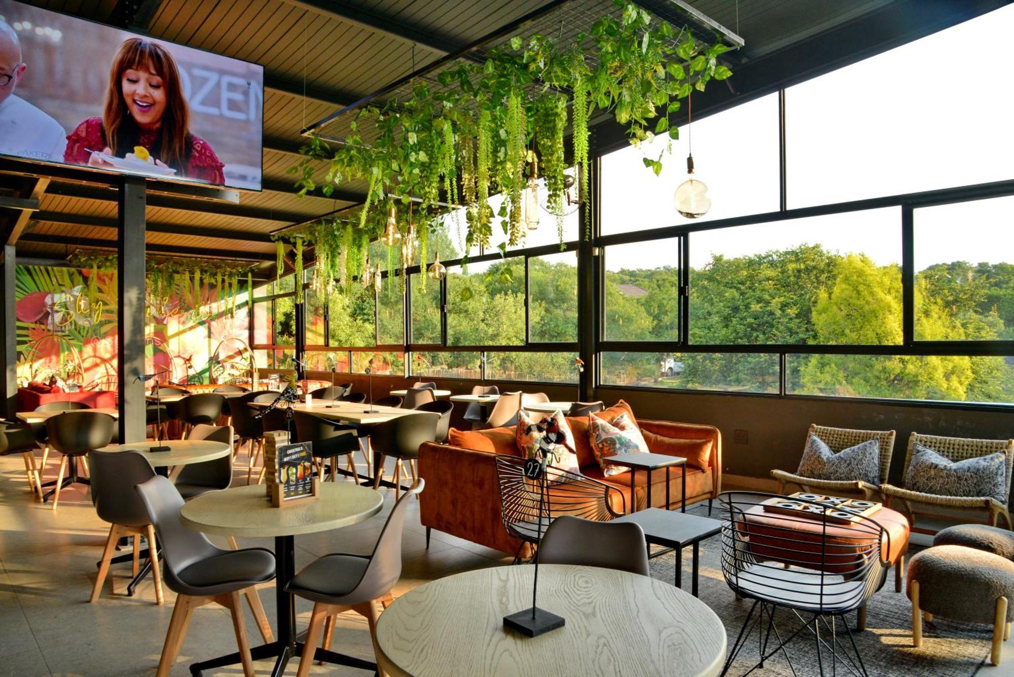 Seasons Golf, Leisure, Spa Hartbeespoort Eksteriør billede