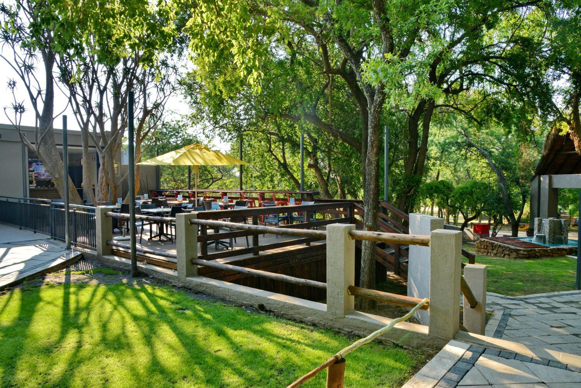 Seasons Golf, Leisure, Spa Hartbeespoort Eksteriør billede