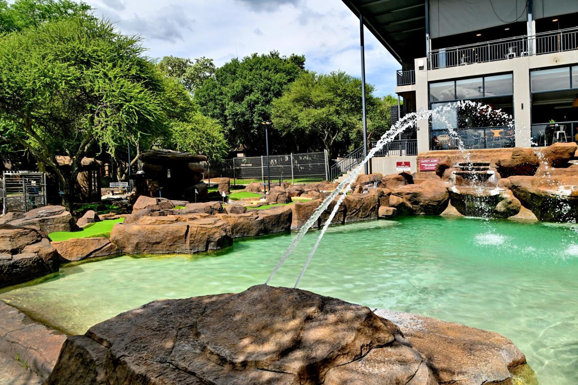 Seasons Golf, Leisure, Spa Hartbeespoort Eksteriør billede
